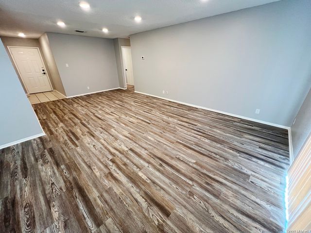 11226 PRAIRIE SPRINGS DR, San Antonio, TX 78249