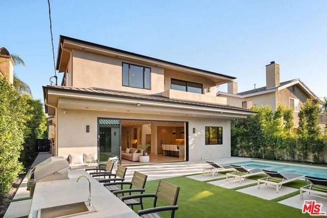 14557 Addison Street, Sherman Oaks, CA 91403