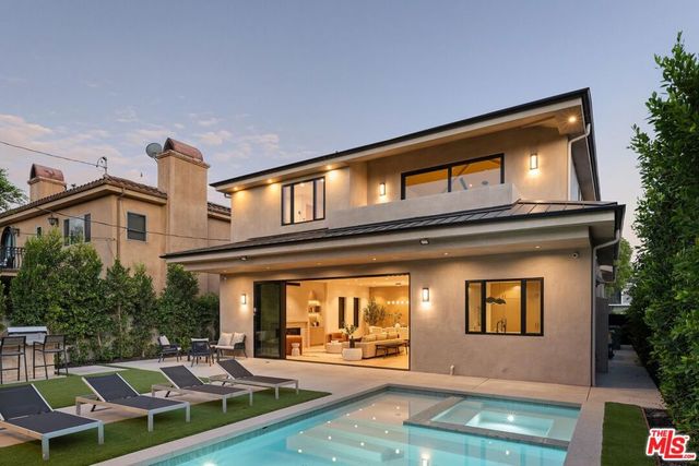 14557 Addison Street, Sherman Oaks, CA 91403