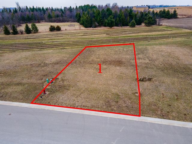 503 Kodiak Drive NW, Stewartville, MN 55976