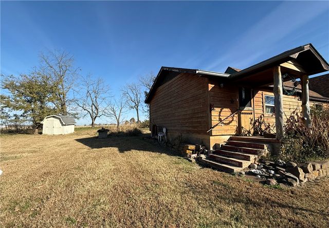 10993 S Old Cincinnati Road, Lincoln, AR 72744