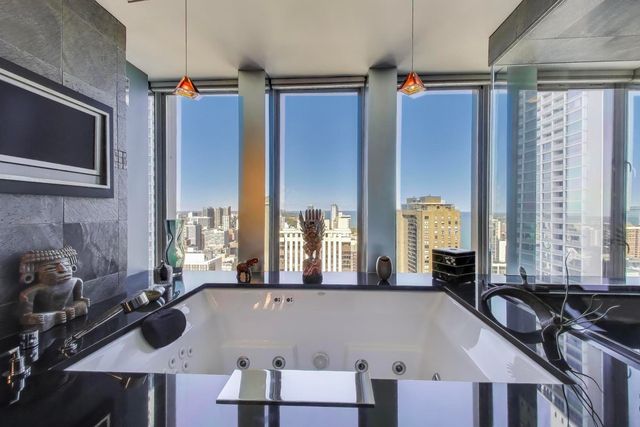 100 E Walton Street 42F, Chicago, IL 60611