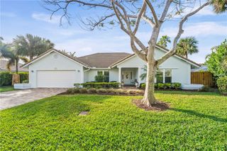 1939 Ocean Ridge Circle, Vero Beach, FL 32963