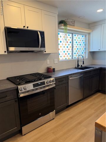 353 Keating Street, Henderson, NV 89074