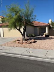 353 Keating Street, Henderson, NV 89074