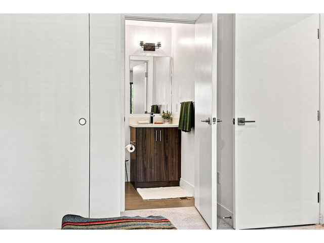 2467 Walnut St, Boulder, CO 80302