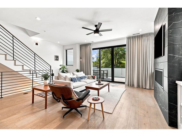 2467 Walnut St, Boulder, CO 80302