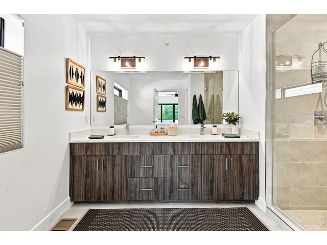 2467 Walnut St, Boulder, CO 80302