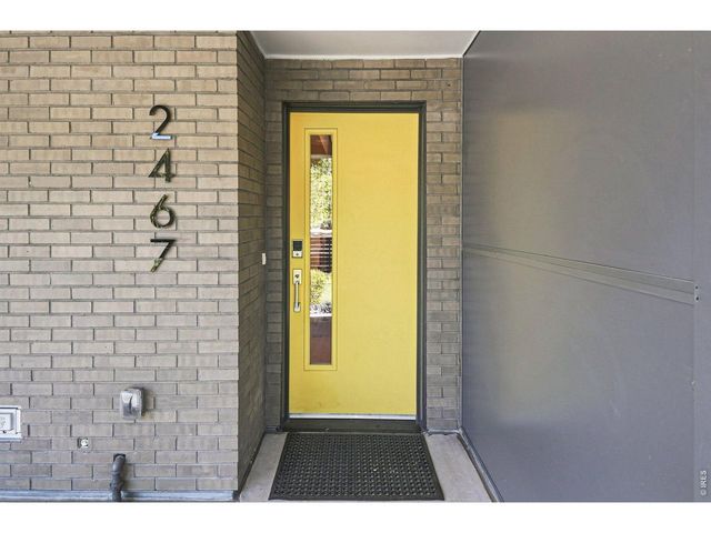 2467 Walnut St, Boulder, CO 80302