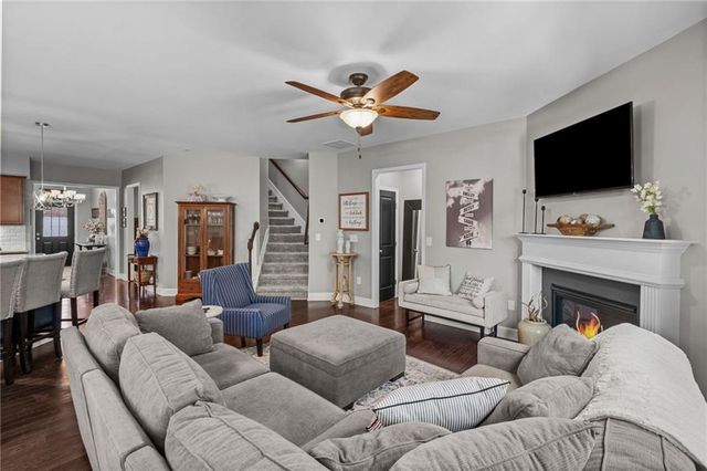 216 Gaston Court, Canton, GA 30115