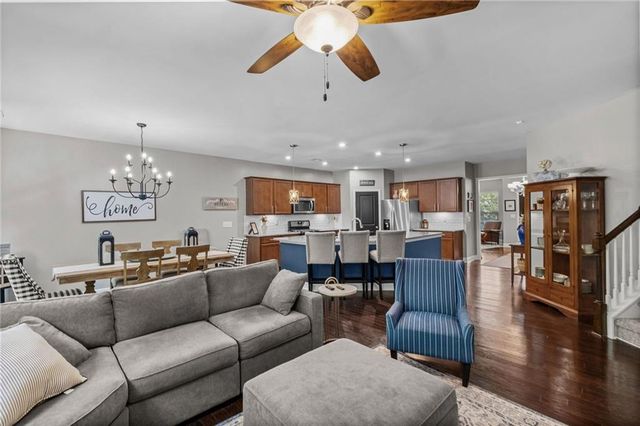 216 Gaston Court, Canton, GA 30115