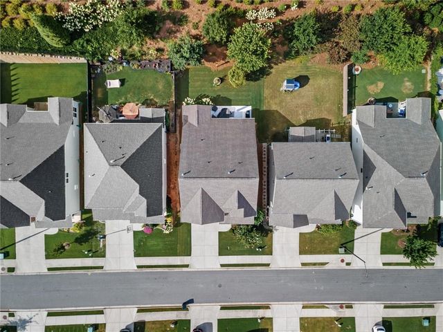 216 Gaston Court, Canton, GA 30115