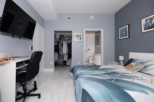 333 NE 24th St 1912, Miami, FL 33137