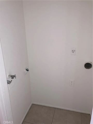 8505 Columbus Avenue 315, North Hills, CA 91343