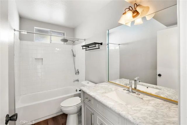 30227 Gulf Stream, Canyon Lake, CA 92587