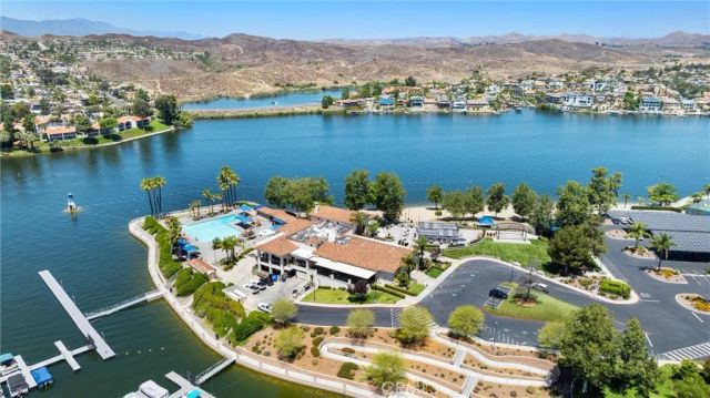 30227 Gulf Stream, Canyon Lake, CA 92587