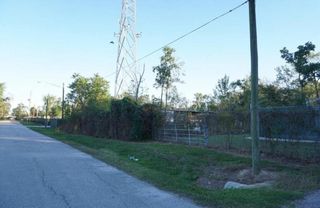 424 S Avenue D, Humble, TX 77338