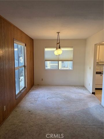 17843 Linden, Hesperia, CA 92345