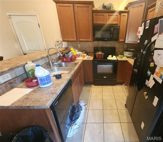 4907 Railway Lane, Farmington, MO 63640