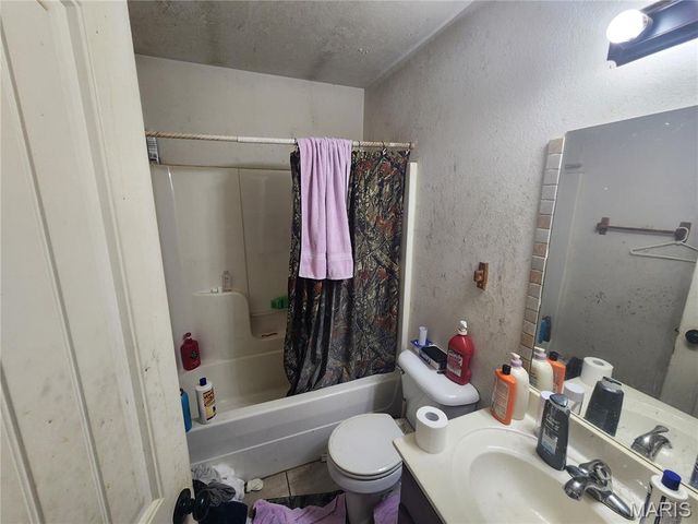 4907 Railway Lane, Farmington, MO 63640