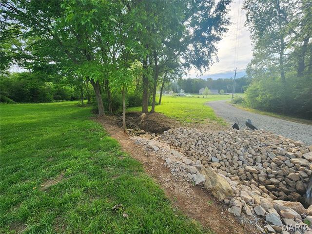 4907 Railway Lane, Farmington, MO 63640