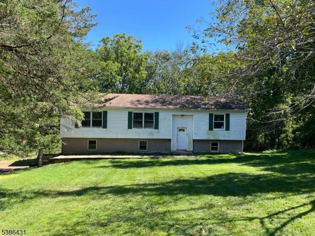 905 Gapview Ct, Stillwater Twp., NJ 07860