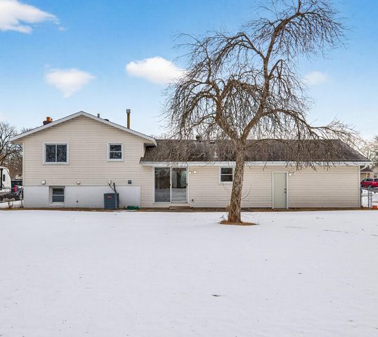 8033 Ewing Avenue N, Brooklyn Park, MN 55443