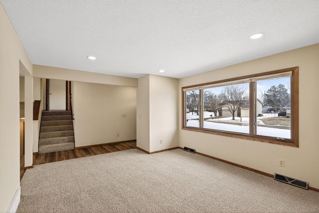 8033 Ewing Avenue N, Brooklyn Park, MN 55443
