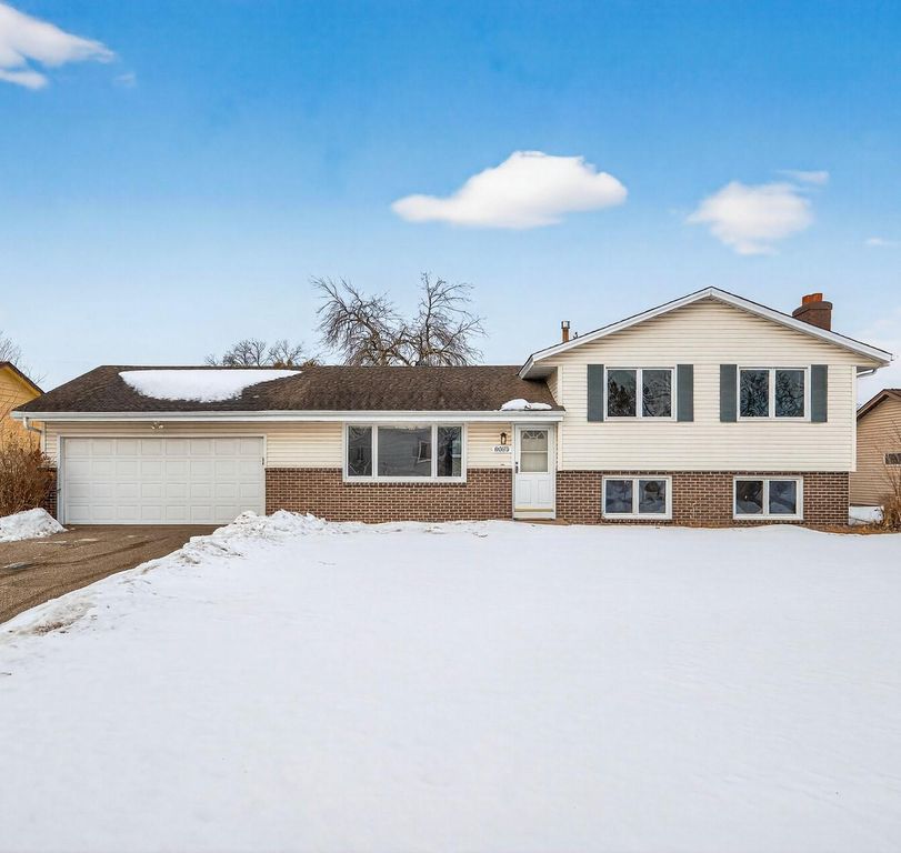 8033 Ewing Avenue N, Brooklyn Park, MN 55443