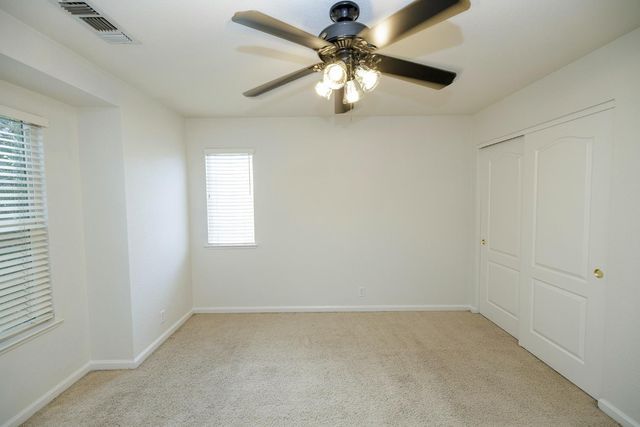 2217 Lionudakis Ct, Modesto, CA 95355