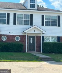 625 Mill Stone Bluff B, Monroe, GA 30655