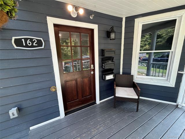 162 Dubois Street 3, Newburgh, NY 12550