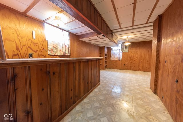 2429 Washington Street, Columbus, IN 47201