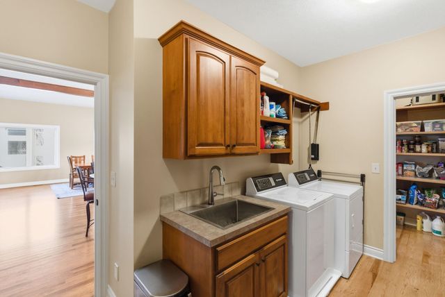 2533 N Loch Lomond Ct, Wichita, KS 67228