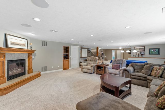 2533 N Loch Lomond Ct, Wichita, KS 67228