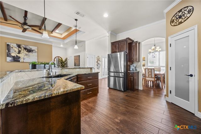 1010 Llewellyn Drive, Killeen, TX 76542