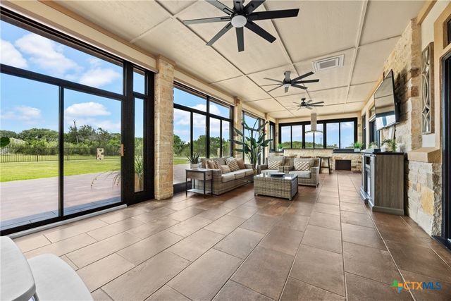 1010 Llewellyn Drive, Killeen, TX 76542