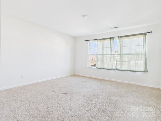 2032 Highland Knoll Drive, Charlotte, NC 28269