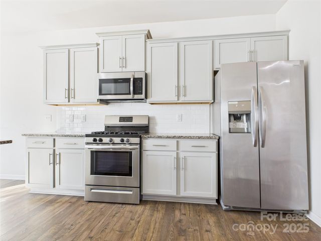 2032 Highland Knoll Drive, Charlotte, NC 28269