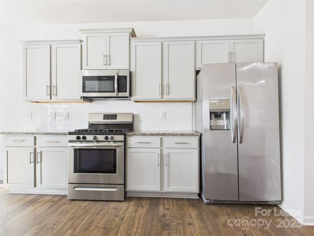 2032 Highland Knoll Drive, Charlotte, NC 28269