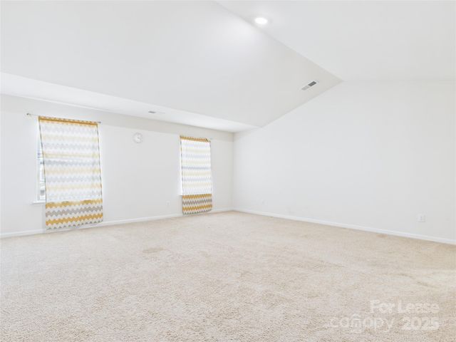 2032 Highland Knoll Drive, Charlotte, NC 28269