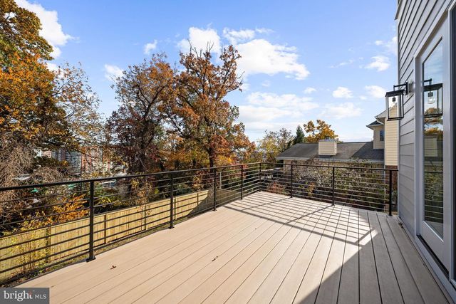 600 29TH RD S, Arlington, VA 22202