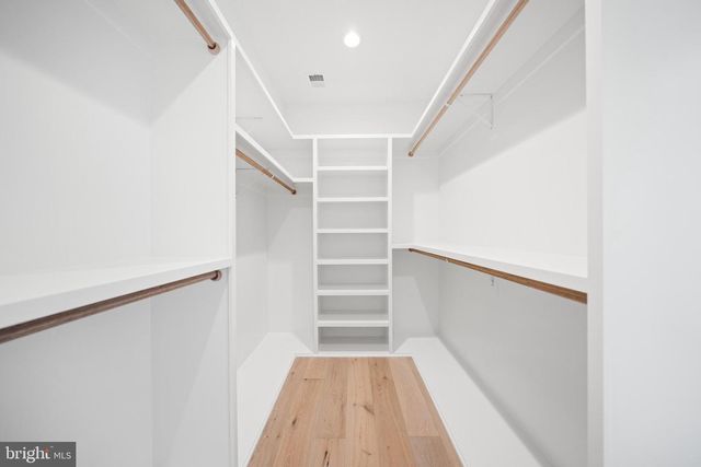 600 29TH RD S, Arlington, VA 22202