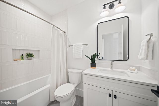 600 29TH RD S, Arlington, VA 22202