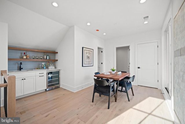 600 29TH RD S, Arlington, VA 22202