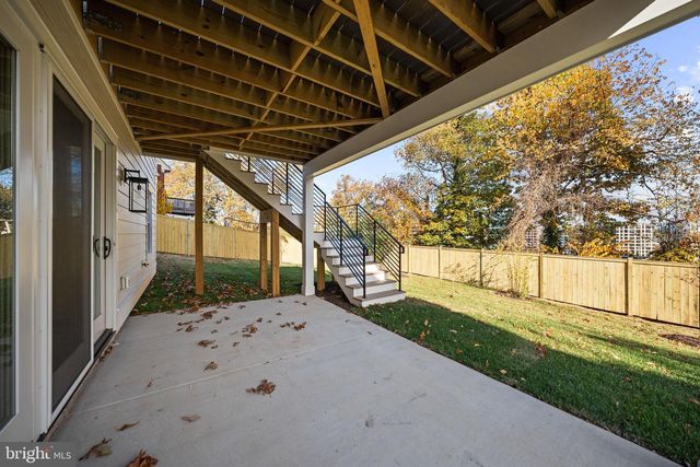 600 29TH RD S, Arlington, VA 22202