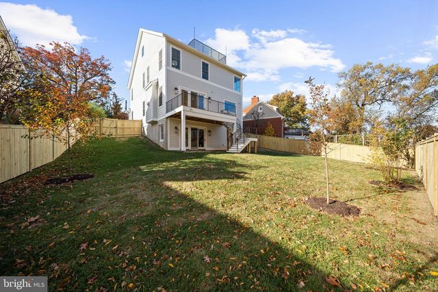 600 29TH RD S, Arlington, VA 22202