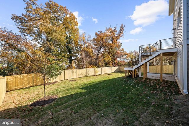 600 29TH RD S, Arlington, VA 22202