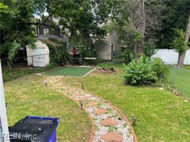 706 W 27th ST, Norfolk, VA 23517