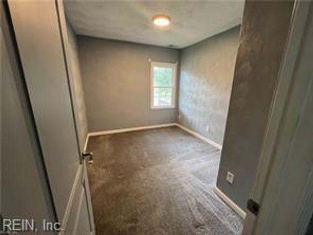 706 W 27th ST, Norfolk, VA 23517